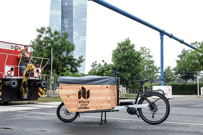 Wildnis Wagen Lastenrad mobile Ausstellung fahrbereit